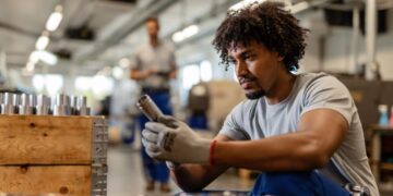 SP lidera empregos no Brasil e cria mais de 3 mil vagas por dia em fevereiro