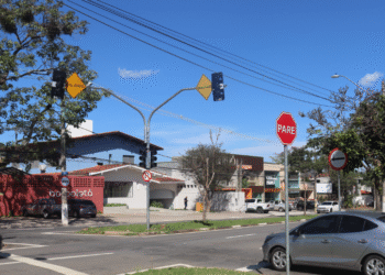 Campinas ativa novos semáforos inteligentes na região da Vila Brandina