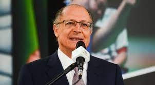 Alckmin é vaiado na abertura de evento com prefeitos em Brasília