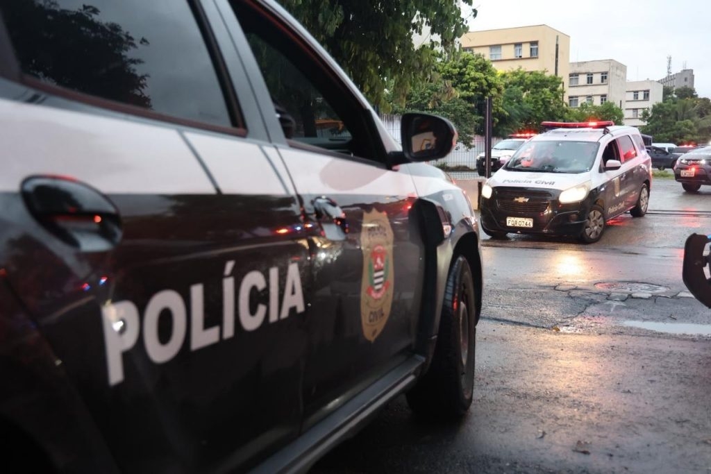 Operação prende suspeitos de furtar soja de trens e recupera 17 toneladas na região