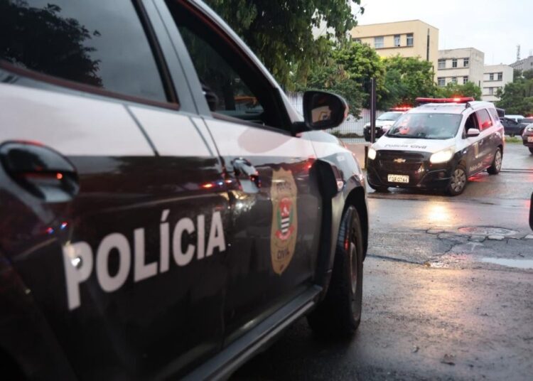 Operação prende suspeitos de furtar soja de trens e recupera 17 toneladas na região