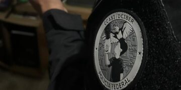 Operação da PF contra abuso sexual infantil resulta em prisão em Santo Antônio de Posse