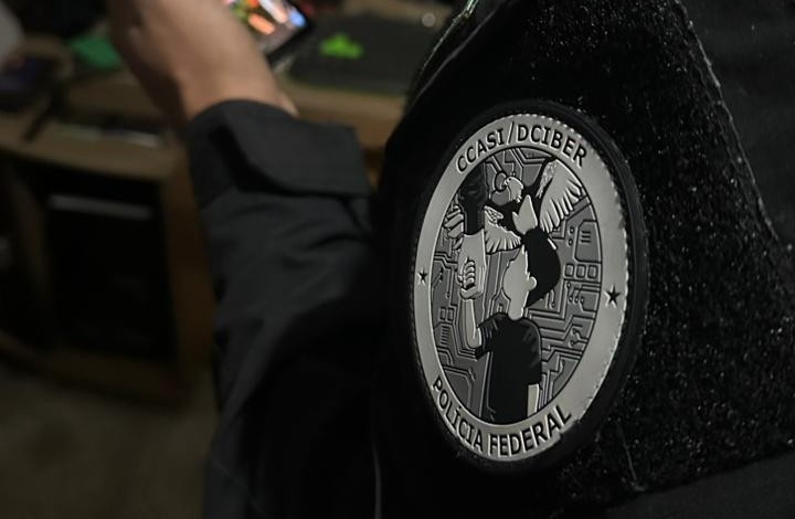 Operação da PF contra abuso sexual infantil resulta em prisão em Santo Antônio de Posse