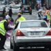 Emdec faz blitz educativa para motociclistas em Campinas e distribui antenas corta-pipa no Maio Amarelo