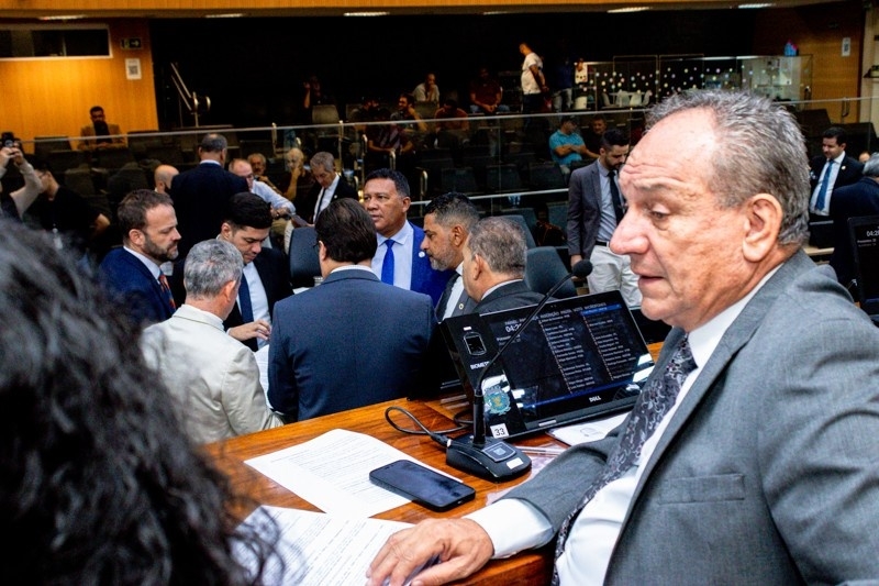 Campinas aprova novas regras para ambulantes e amplia restrições ao fumo