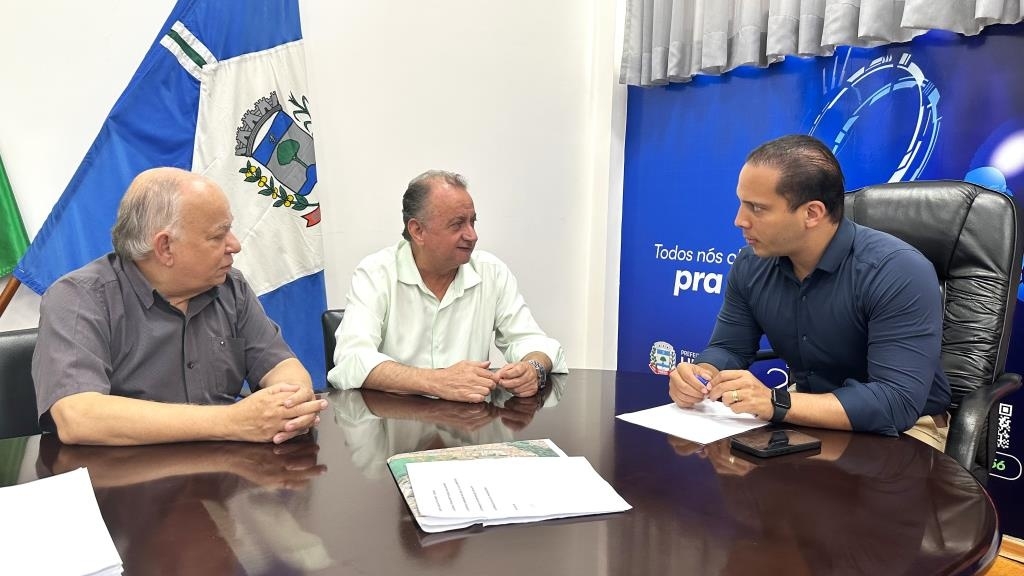Deputado do PL destina R$ 3 milhões para reconstrução de escola destruida por incêndio em Limeira