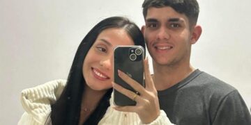 Casal morre em colisão entre carro e caminhonete na SP-352, em Itapira