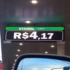 Campinas obriga postos a mostrar preço real na bomba e reduz destaque de promoção de app