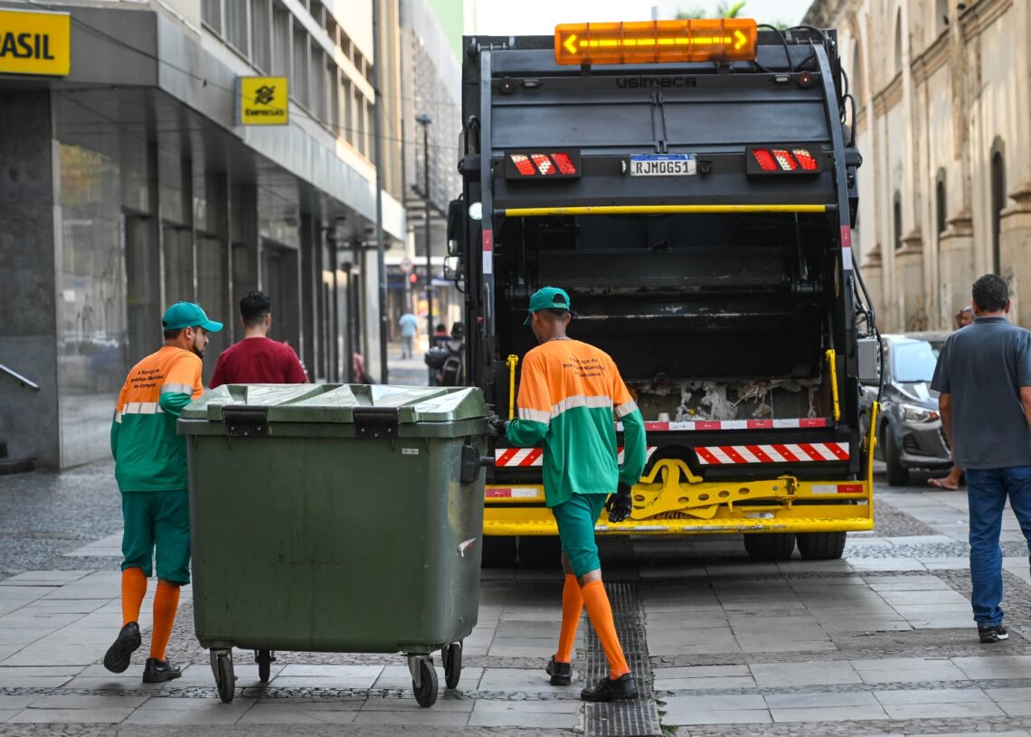 Campinas tem 67 contêineres de lixo furtados ou incendiados em 4 meses