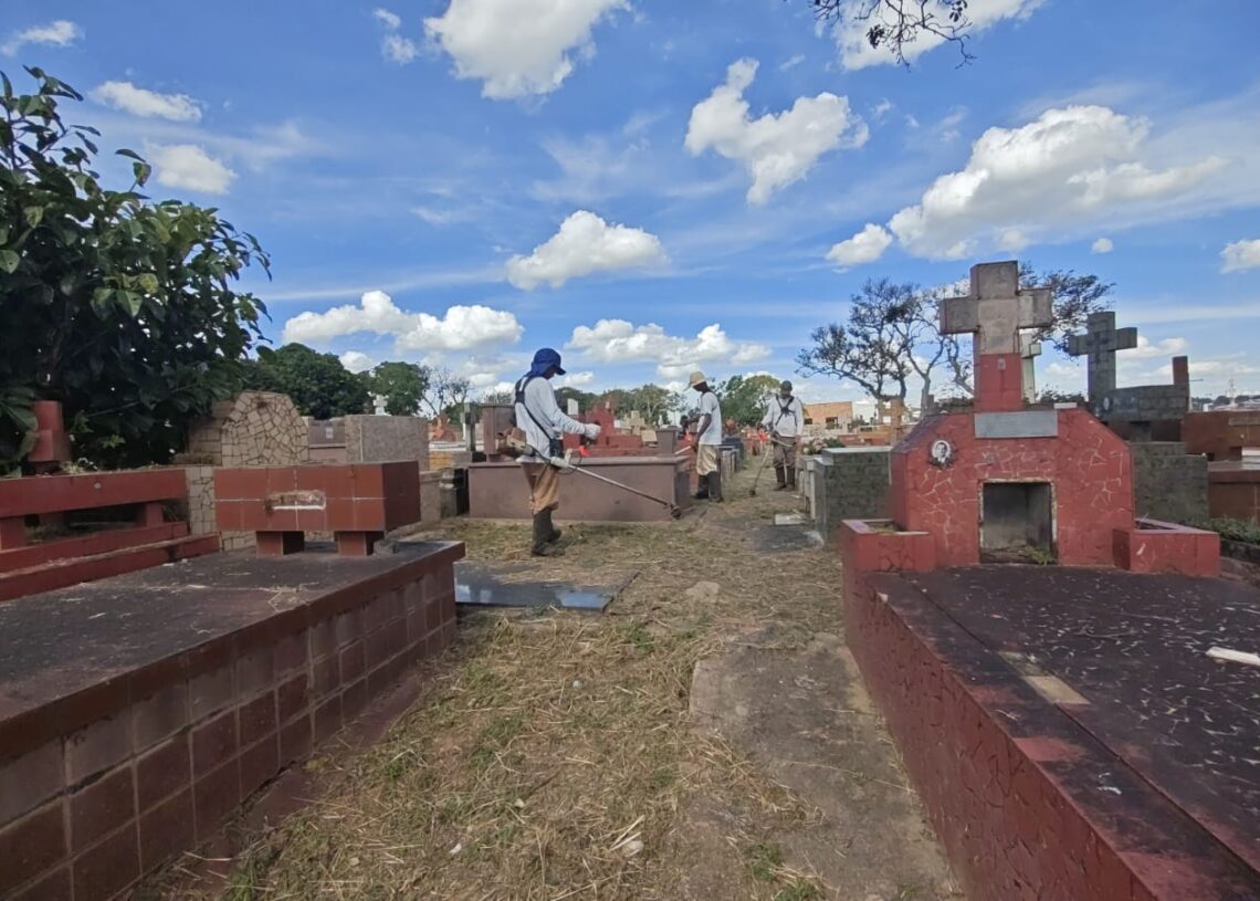SETEC prepara cemitérios de Campinas para o Dia das Mães com pintura e roçagem