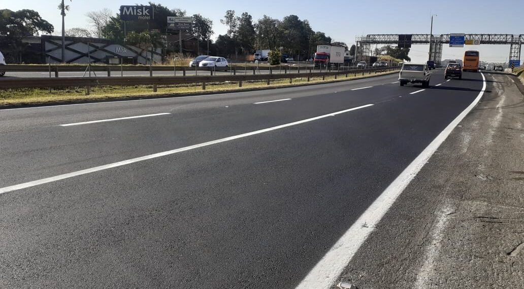 Tarcísio anuncia estudo para implantação de terceira faixa na Rodovia SP-304