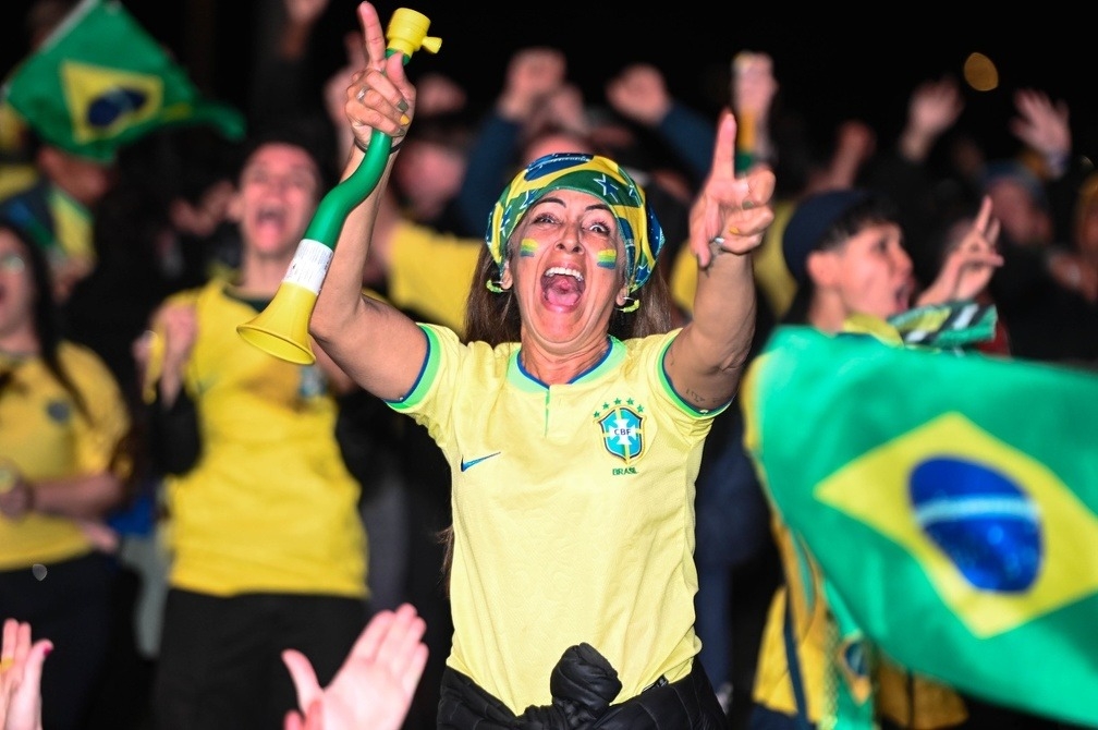Arena do Torcedor transmite Brasil x Escócia com expectativa de novo grande público