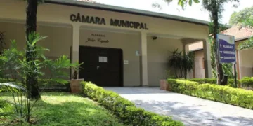 Cosmópolis abre concurso público com salários de até R$ 9,6 mil