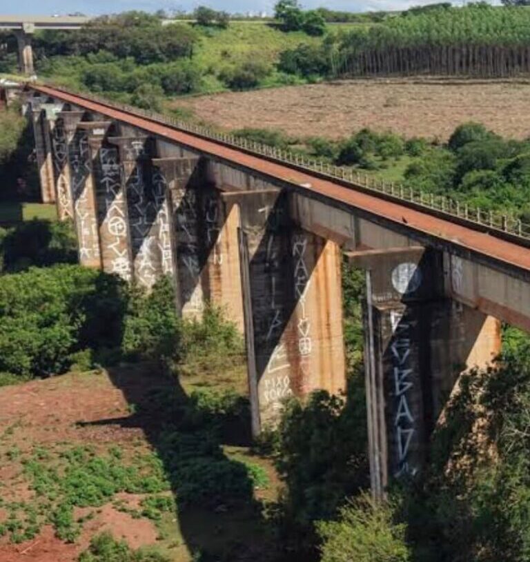 Governo federal avalia remover Ponte do Esqueleto após tragédia em Limeira