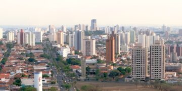 Cinco homens são alvo de tortura em área de mata em Piracicaba