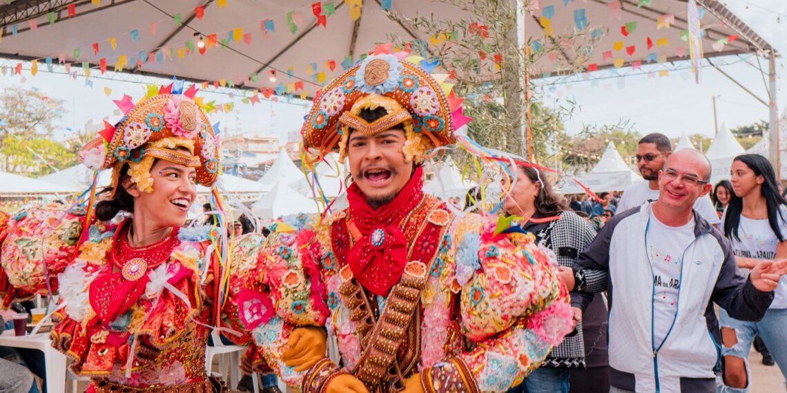 Festival Sabores da Terra leva cultura junina e gastronomia à Praça Arautos da Paz