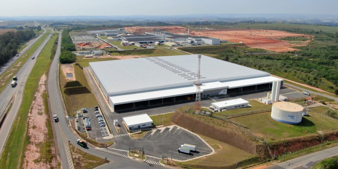Toyota confirma fechamento da fábrica de Indaiatuba até fim de 2026 e centraliza produção do Corolla em Sorocaba
