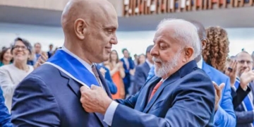 Lula convida Moraes para “tomar um café” após evento no Planalto