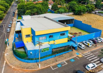 Três milhões de alunos da rede estadual entram em férias a partir desta terça-feira