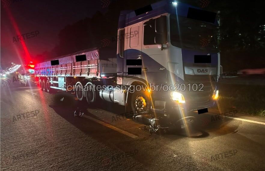 Motociclista morre após bater em veículo e ser atropelado por carreta na Dom Pedro, em Campinas