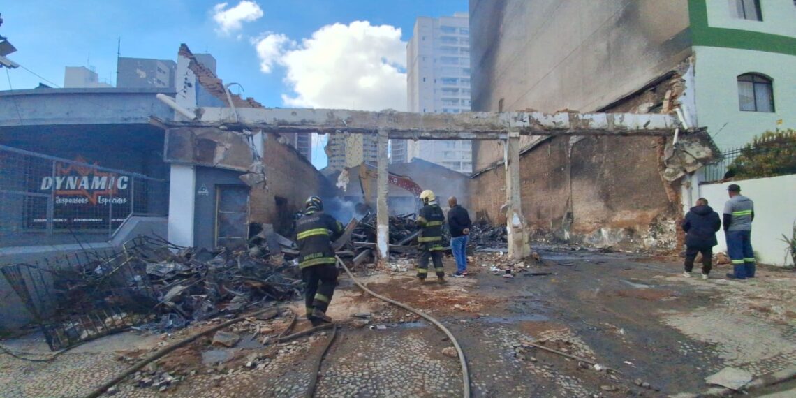 Ex-funcionário é preso suspeito de incendiar loja de artigos para fotografia em Campinas