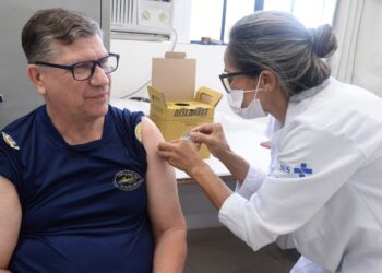 Campinas amplia vacinação contra pneumonia para pessoas com 58 anos ou mais