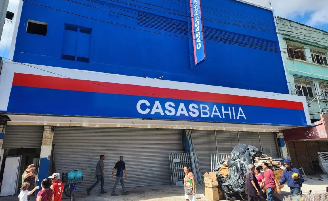 Casas Bahia fecha quase 300 lojas e demite 1,9 mil funcionários em todo o Brasil