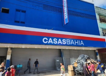 Casas Bahia fecha quase 300 lojas e demite 1,9 mil funcionários em todo o Brasil