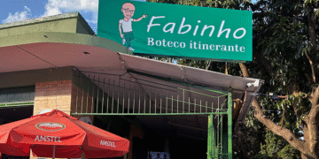 Setor de bares e restaurantes cria 2,4 mil empregos na RMC no primeiro semestre