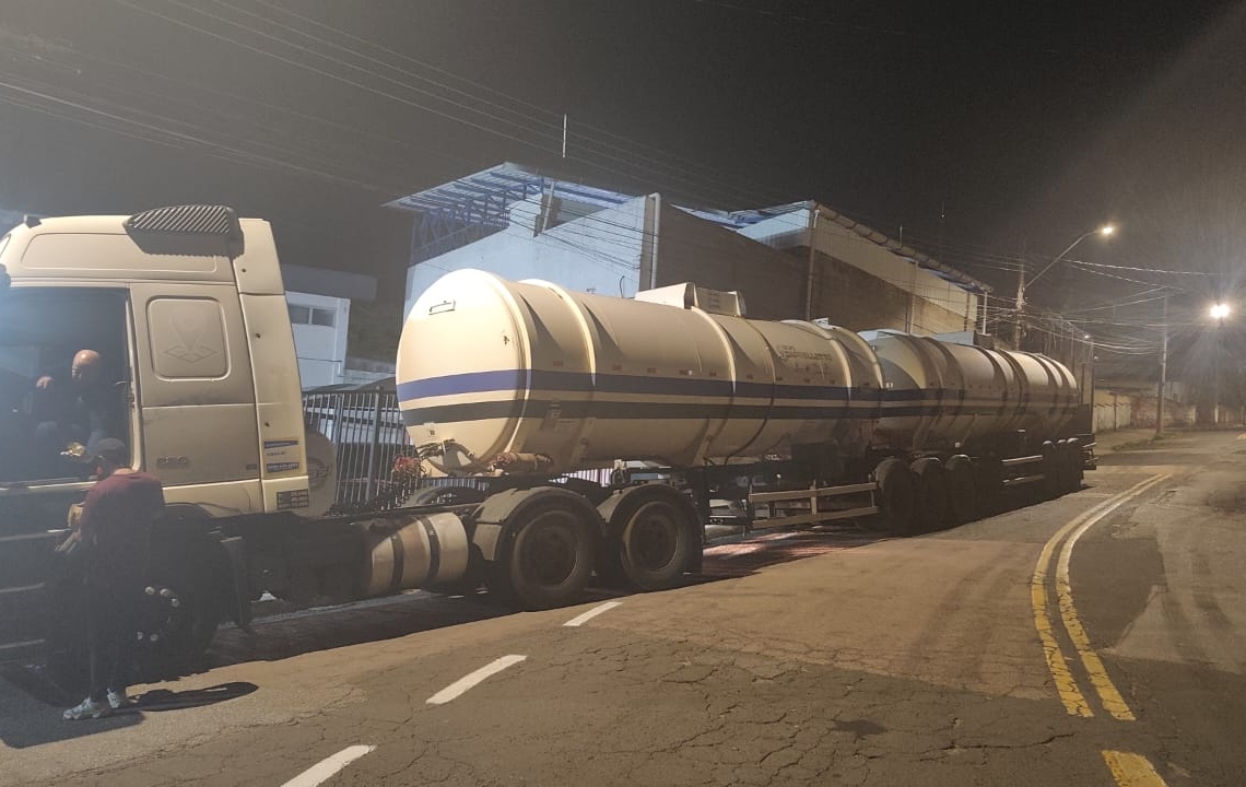 DISE apreende cerca de 140 quilos de pasta base de cocaína em caminhão em Paulínia