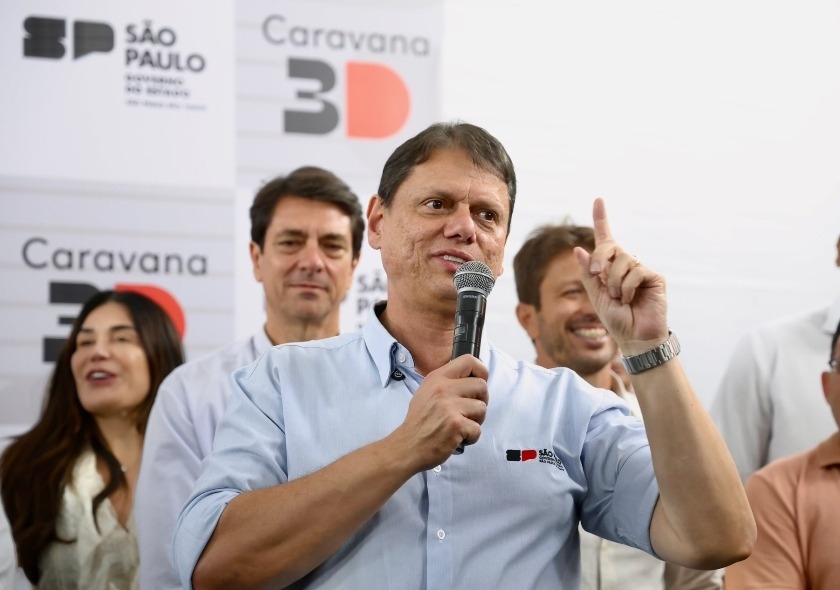 Pesquisa aponta Tarcísio com 52,9% das intenções de voto para governador de SP