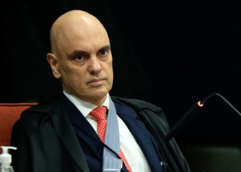 Relatório citado por Moraes contra Mendonça apresenta sinais de uso de inteligência artificial