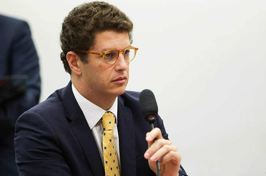 Salles desiste de candidatura ao Senado a anuncia apoio o Derrite e Prado