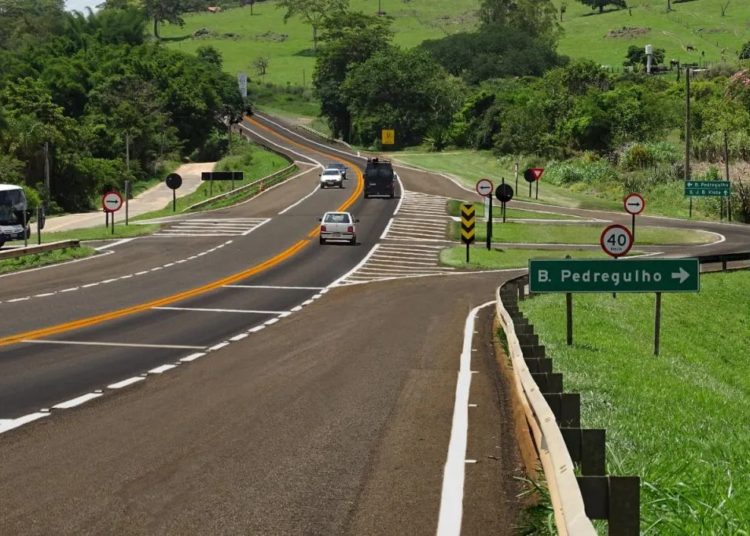 Motorista morre após sofrer mal súbito na SP-340 em Campinas