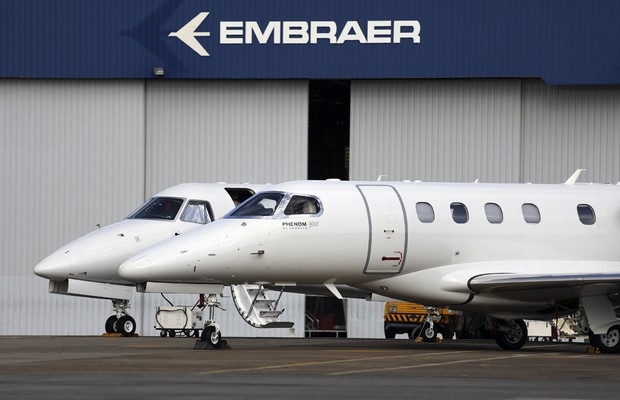 Falha no GPS de aviões da Embraer cancela 18 voos em Viracopos