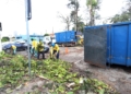 Equipes retiram entulho e galhos após temporal em Campinas