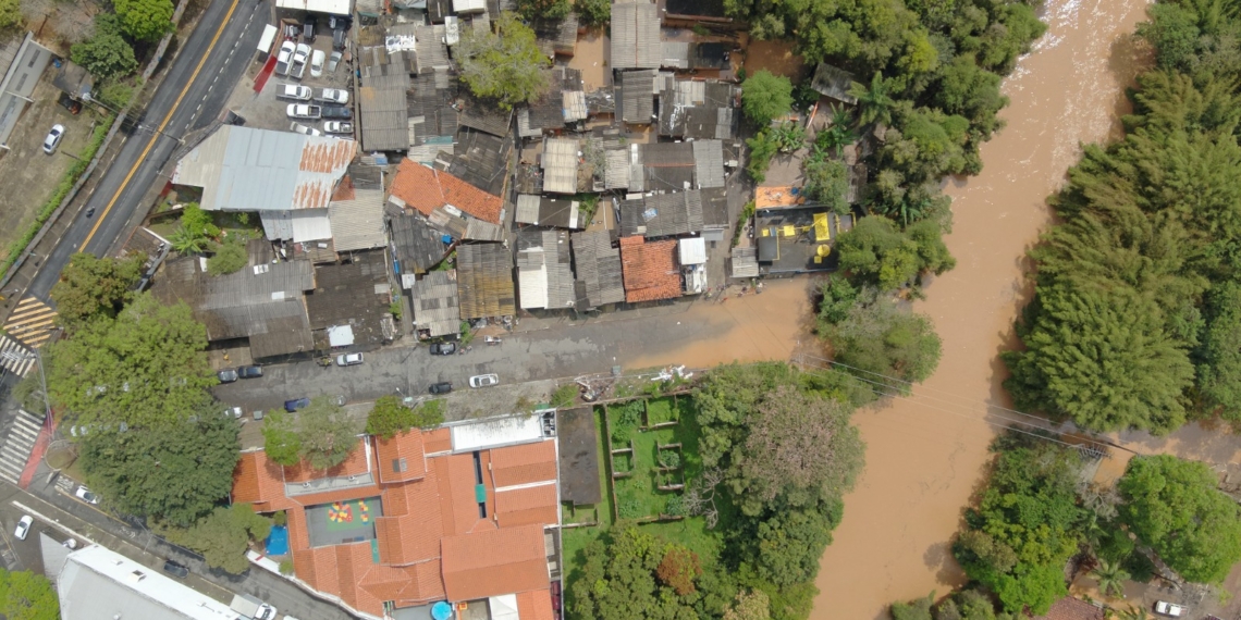 Prefeitura orienta moradores sobre risco de elevação do Rio Atibaia