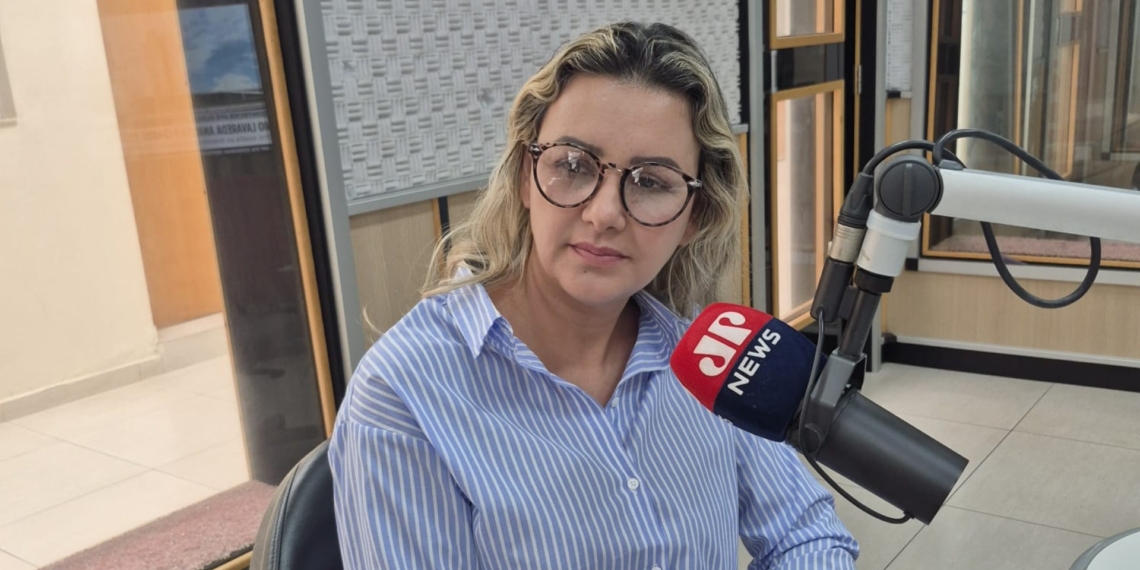 Em entrevista ao Pan News Campinas, irmã de Débora do Batom critica restrições do regime semiaberto