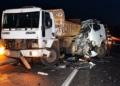 Caminhoneiro morre após carreta atingir dois caminhões em Limeira