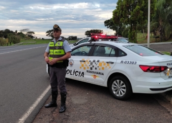 Polícia Rodoviária liberta caminhoneiro feito refém em Itatiba