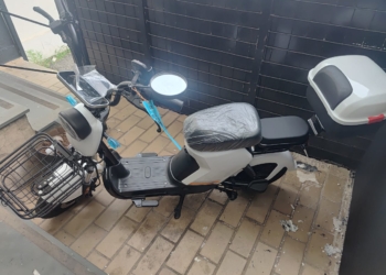 Homem é flagrado com moto elétrica furtada de hipermercado em Campinas