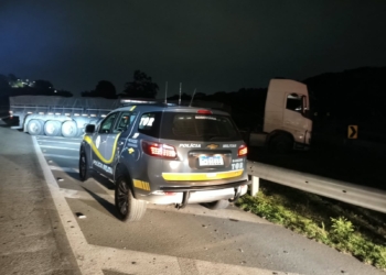 Polícia Rodoviária liberta caminhoneiro feito refém em Itatiba